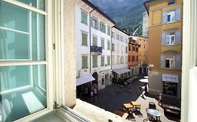 Renzo Suite In Town